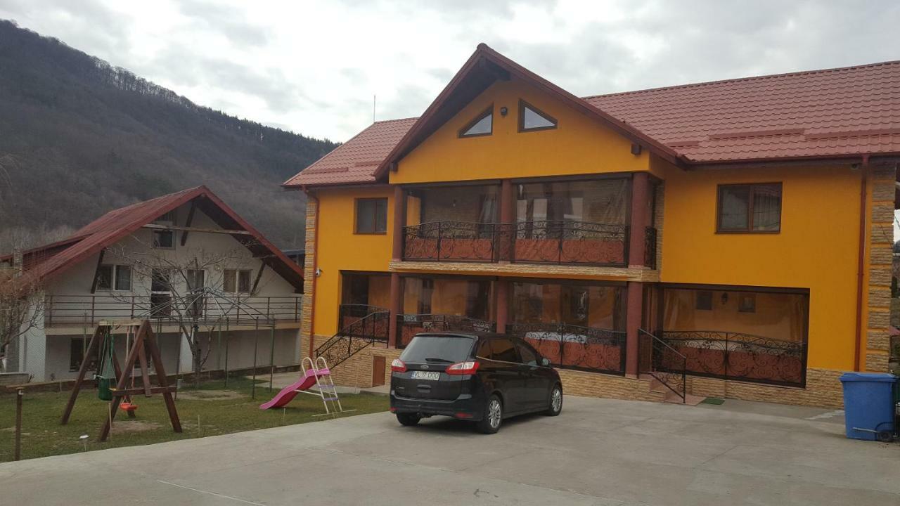 Casa Dodoc Hotel Caciulata Luaran gambar