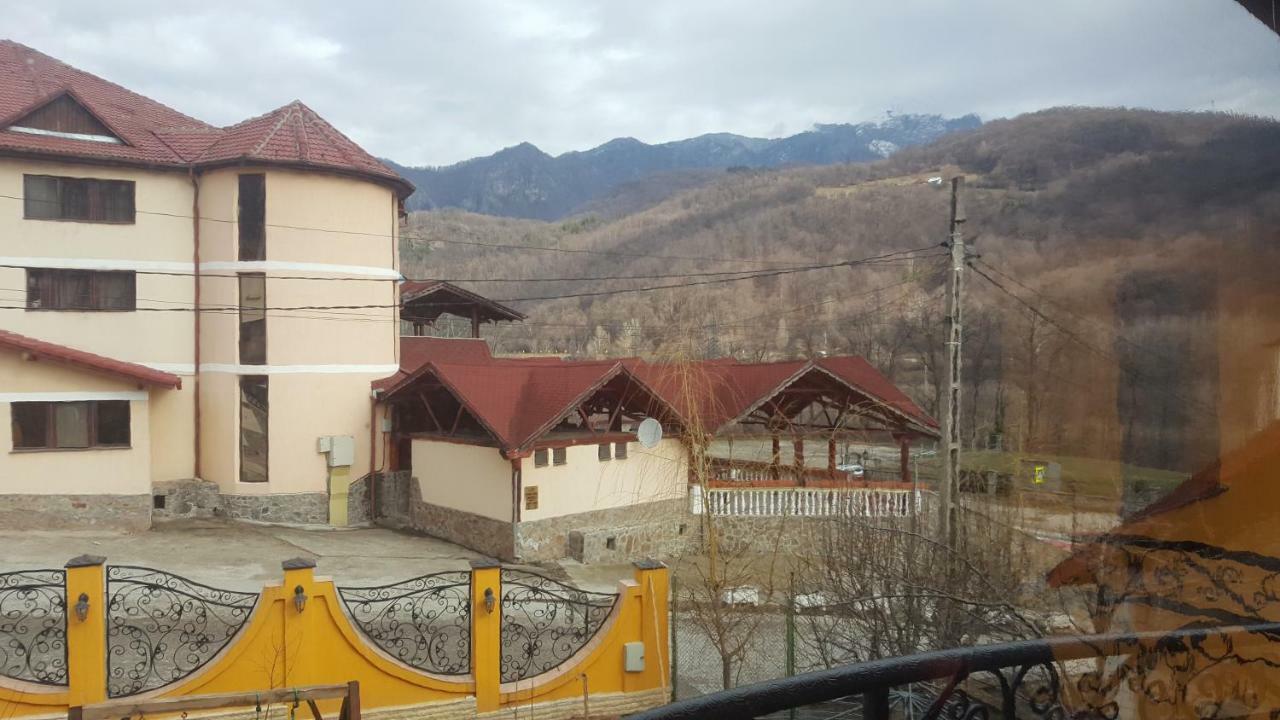 Casa Dodoc Hotel Caciulata Luaran gambar